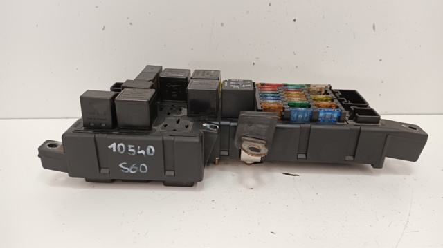 8678449 VOLVO Caja de fusibles comprar Alcalá