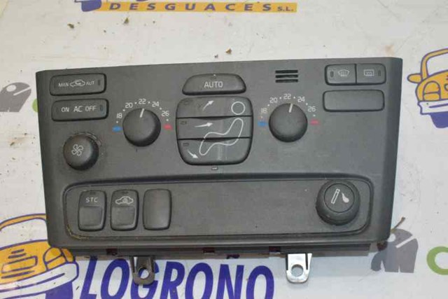 8682929 Volvo