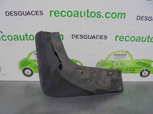 Faldilla guardabarro delantera derecha 868323E010 Hyundai/Kia