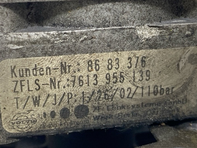 8683376 Bomba de dirección  en stock Granada