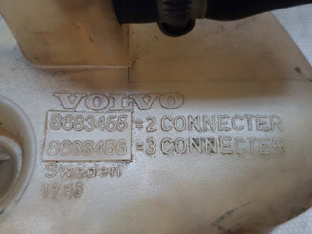VOLVO 8683455 Depósito de expansión del sistema de refrigeración  comprar en Ponferrada