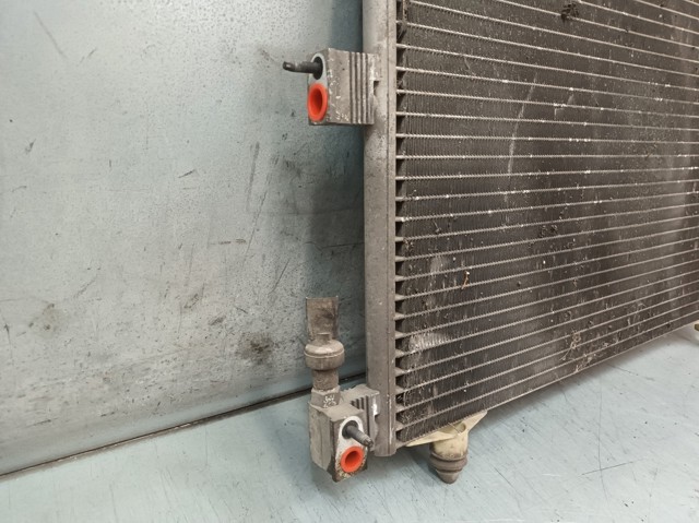 868482U Condensador aire acondicionado  en stock Sabadell