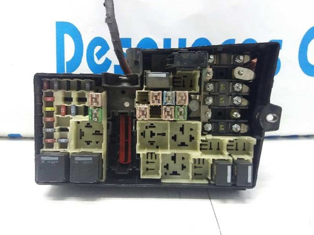 Caja reles para Volvo V50 (MW)
