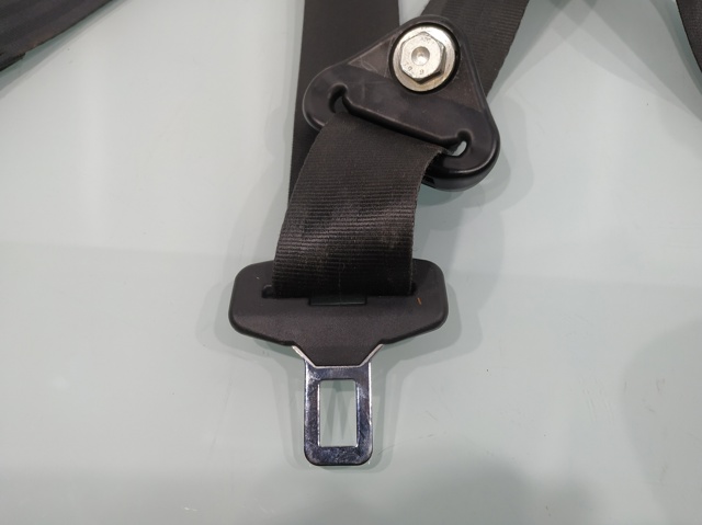 RENAULT 868857909R Cinturón de seguridad delantero izquierdo comprar Tarragona