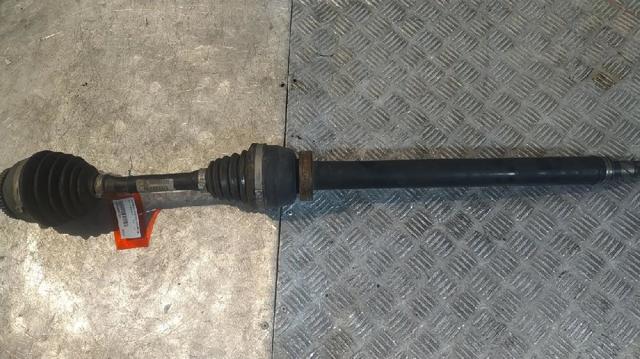 VOLVO 8689214 Semieje delantero derecho  disponible Valladolid