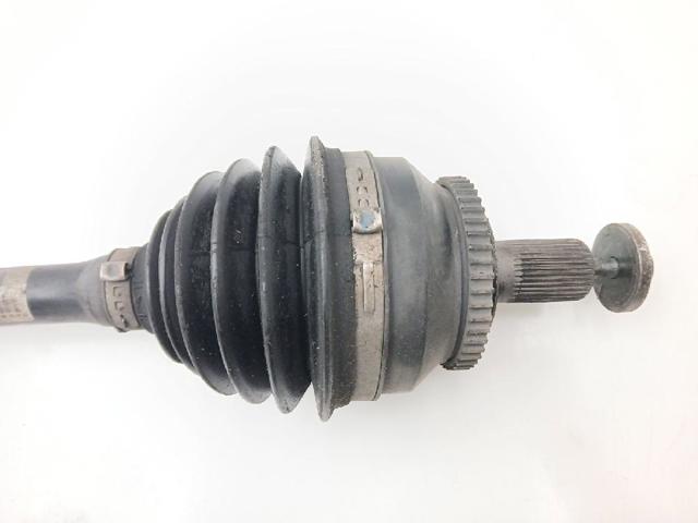 8689214 VOLVO Semieje delantero derecho  disponible Ourense