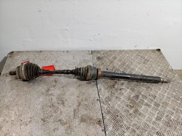 8689214 Semieje delantero derecho comprar Almería