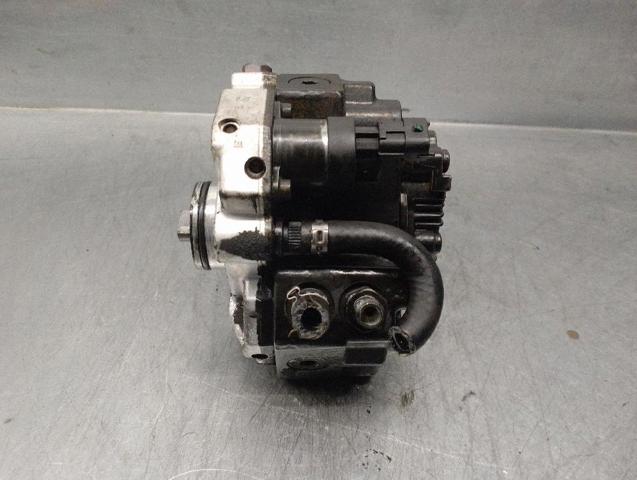 8689590 Bomba inyectora  en stock Sabadell