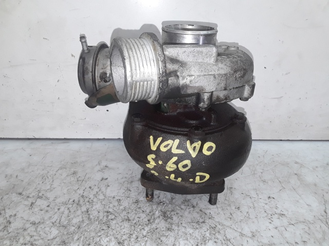 8689592 Volvo