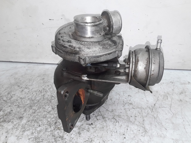 8689592 Turbocompresor  disponible Málaga
