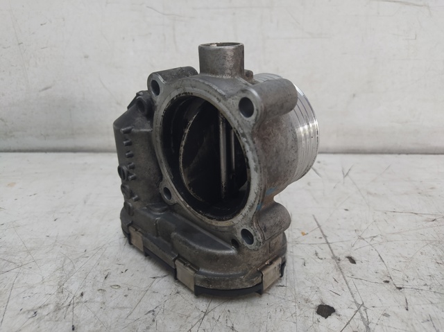 8692720 VOLVO Cuerpo de aceleración completo  comprar en Jaén