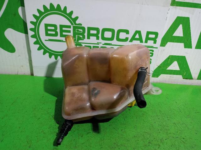 86FB8100GD Tapa del depósito de refrigerante  disponible Málaga