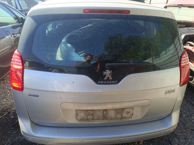 PEUGEOT 8701CP Puerta trasera  en stock Valencia