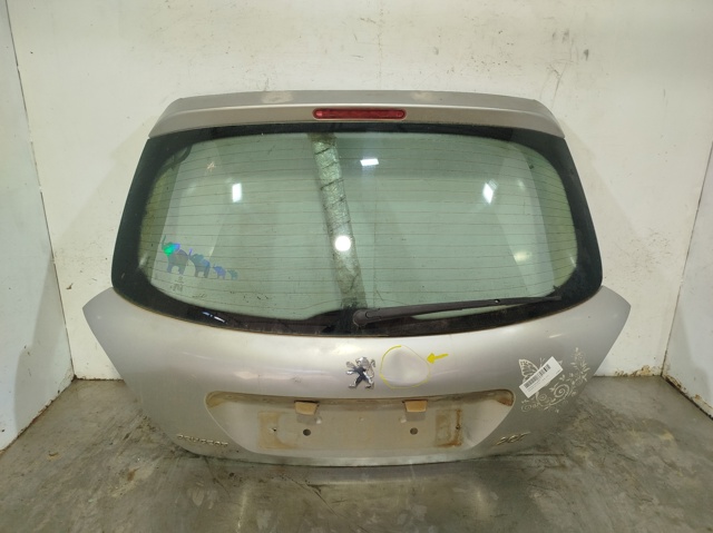 Comprar Puerta delantera izquierda Peugeot 207  hatchback usado