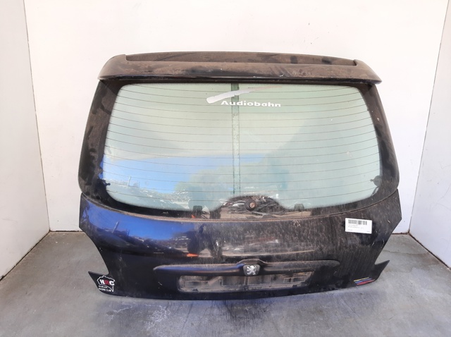 Venta de Puerta trasera del maletero (portón trasero) para Peugeot 206  segunda mano