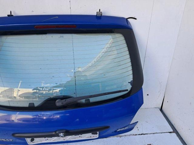 8701R5 Puerta trasera del maletero (portón trasero)  comprar en Zaragoza