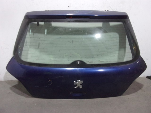 Pieza Puerta trasera para Peugeot 307  segunda mano