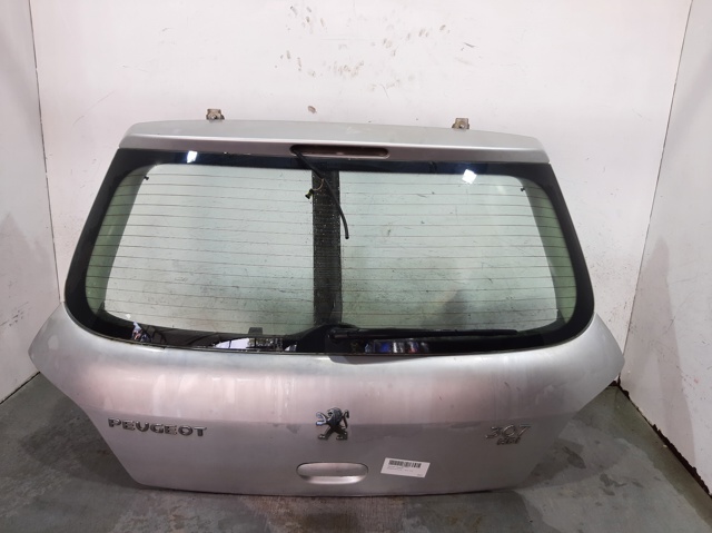 Puerta delantera izquierda Peugeot 307  3A, 3C segundo mano