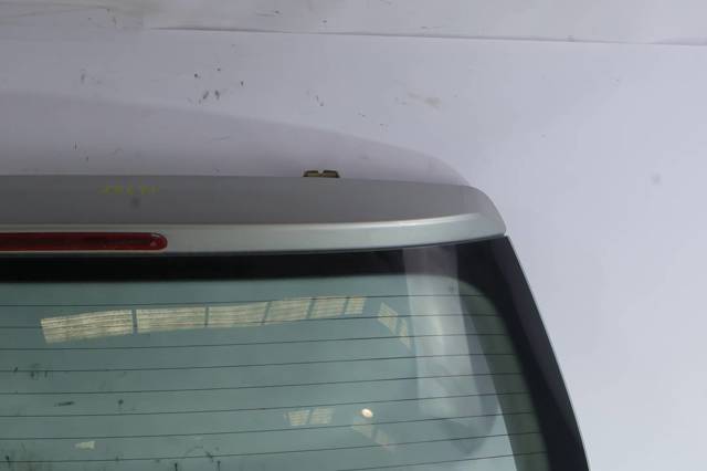 Puerta Peugeot 307 segundo mano en Madrid