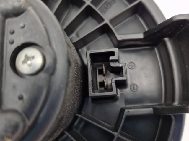 871030D101 TOYOTA Ventilador habitáculo  en stock Gandía