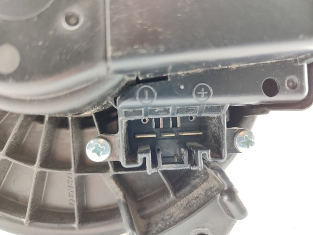 871030D220 TOYOTA Motor del ventilador del calefactor  disponible Alicante