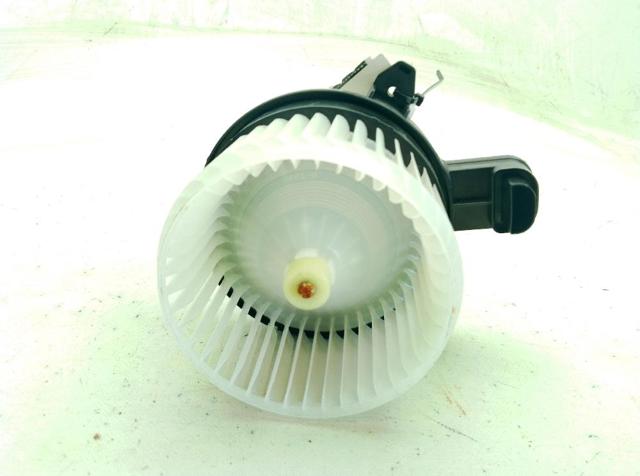 Comprar Motor del ventilador del calefactor Toyota Yaris  P21 a bajo precio