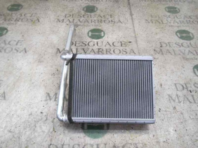 871070D051 Radiador calefacción  en stock Granada