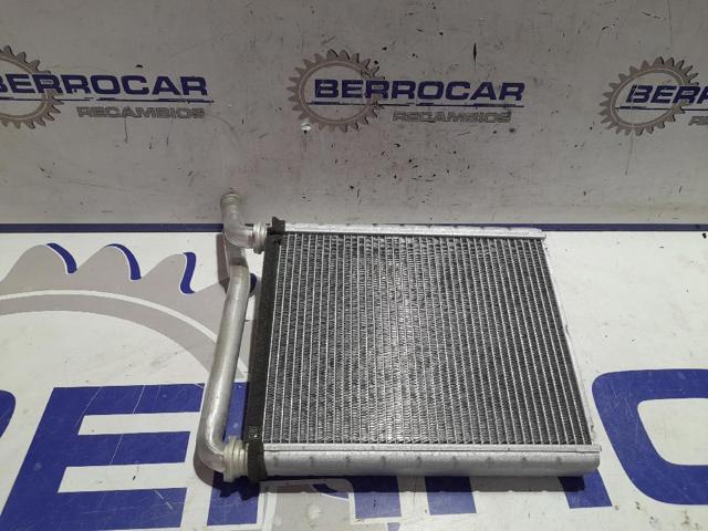 8710742170 Radiador de calefacción  disponible Burgos