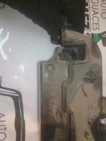 871982 PEUGEOT Cerradura de tapa de maletero  disponible Ourense