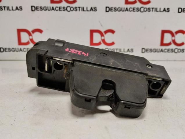 Precio del repuesto Cerradura de puerta trasera C5  hatchback