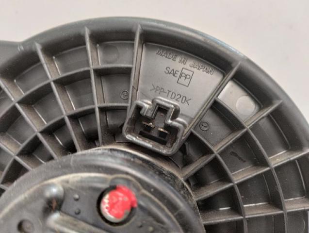 MAZDA 8727000690 Motor del ventilador del calefactor  comprar en Ponferrada