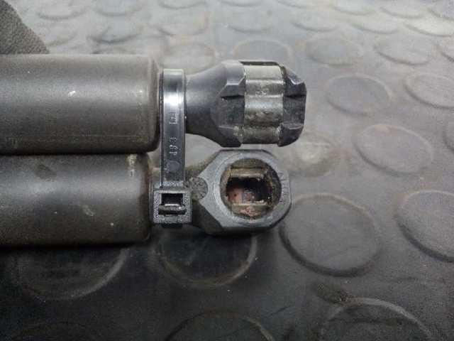 8731C0 PEUGEOT Amortiguador maletero comprar Bilbao