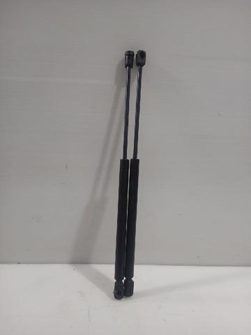 8731G3 Amortiguador de la tapa del maletero  disponible Málaga