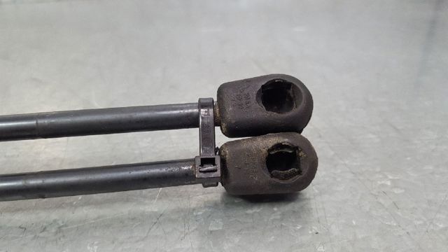 8731K4 PEUGEOT Amortiguador maletero  en stock Córdoba