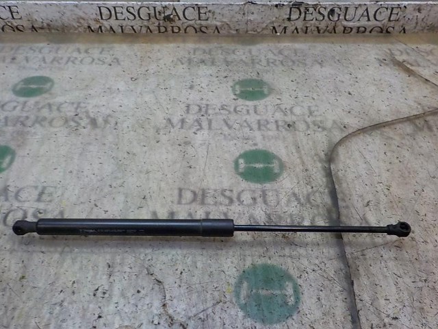 8731Q6 Amortiguador maletero  en stock Sabadell