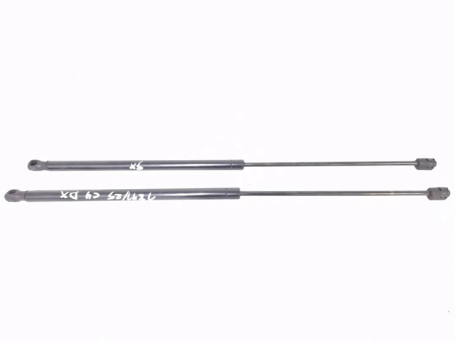 8731T0 Amortiguador de la tapa del maletero  disponible Utrera