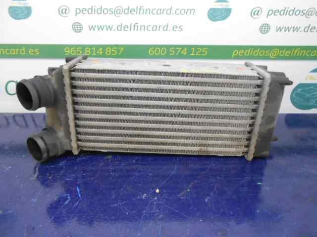 Enfriador de aire de admisión 876923JE PEUGEOT