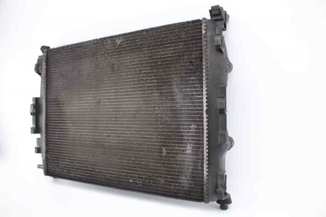876963Q RENAULT Radiador de refrigeración del motor  comprar en Jaén