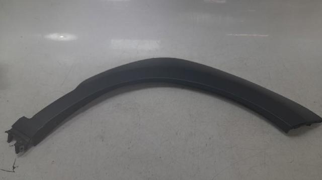 Cubierta del paso de rueda, delantero derecho 87712J9000 HYUNDAI