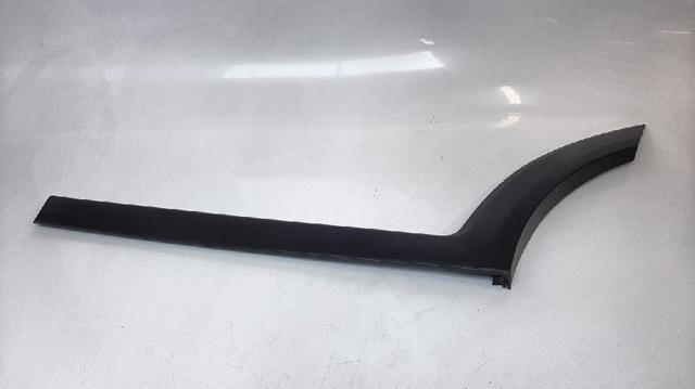 Moldura puerta trasera izquierda 87731D7000 Hyundai/Kia