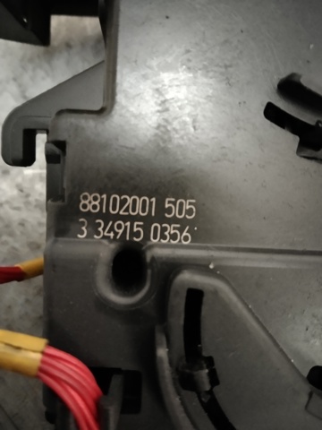 88102001 RENAULT Conmutador izquierdo de la columna de dirección  en stock Huelva