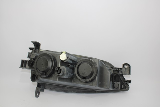 88201726 OPEL Faro izquierdo comprar Bilbao