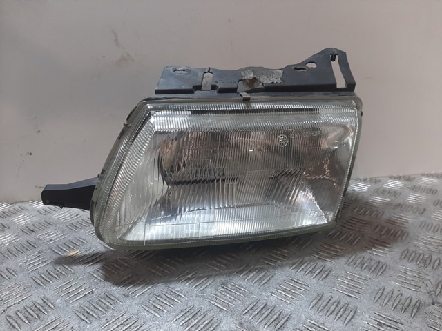 PEUGEOT 88201760 Faro izquierdo  en stock Valencia