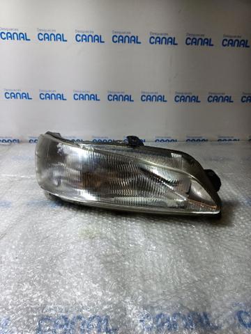88203989D PEUGEOT Faro derecho  comprar en Oviedo