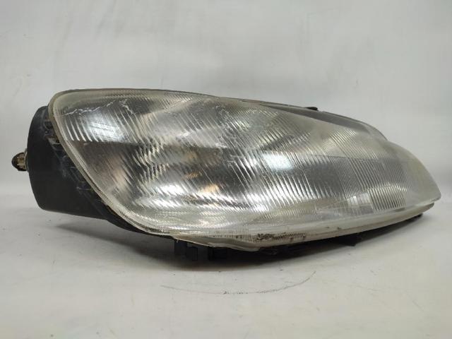 88203989D PEUGEOT Faro derecho  comprar en Oviedo
