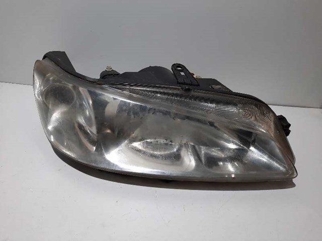 88203989D PEUGEOT Faro derecho comprar Madrid