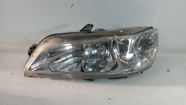 88203990G PEUGEOT Faro izquierdo  disponible Ourense