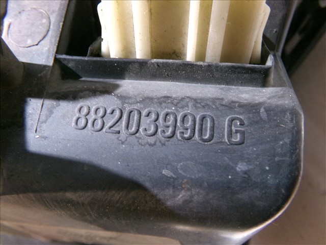 88203990G PEUGEOT Faro izquierdo  disponible Vigo