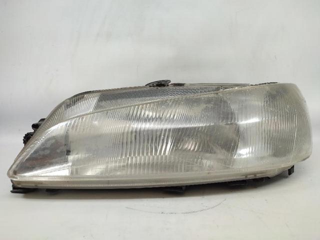 88203990G Faro izquierdo  comprar en Reus