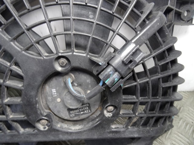 8821009050 Ventilador eléctrico de refrigeración completo (motor y hélice)  disponible Burgos